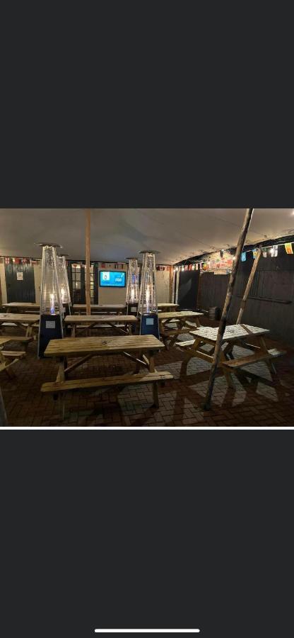 أبينغدون The Fox Inn المظهر الخارجي الصورة