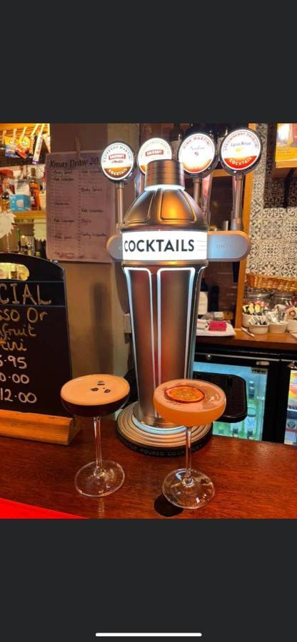أبينغدون The Fox Inn المظهر الخارجي الصورة
